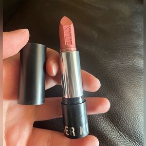 Kylie Jenner Matte Lipstick in August